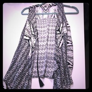 Black and white flowy vest